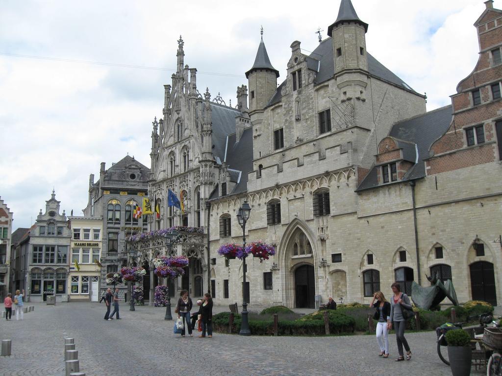 Vixx Suites Malines Extérieur photo