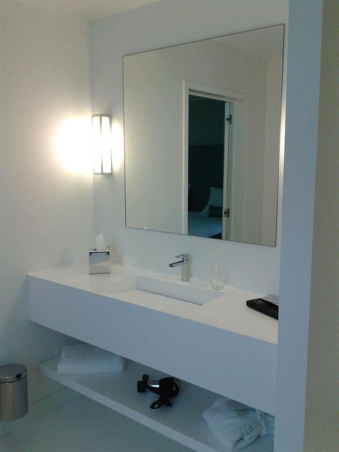 Vixx Suites Malines Extérieur photo